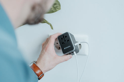 Verbatim 49546 mobile device charger