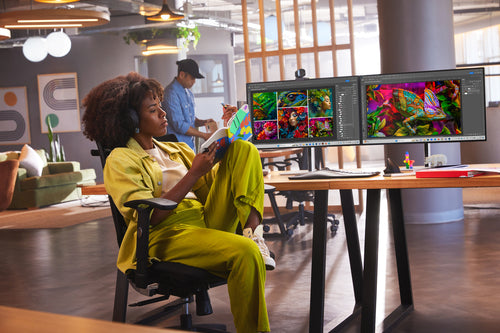 HP Series 7 Pro 27 inch 4K Thunderbolt 4 Monitor - 727pk computer monitor