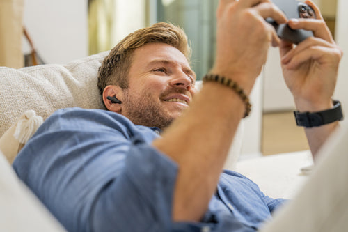 Poly Voyager Free 60 UC Carbon Black Earbuds +BT700 USB-C Adapter +Basic Charge Case