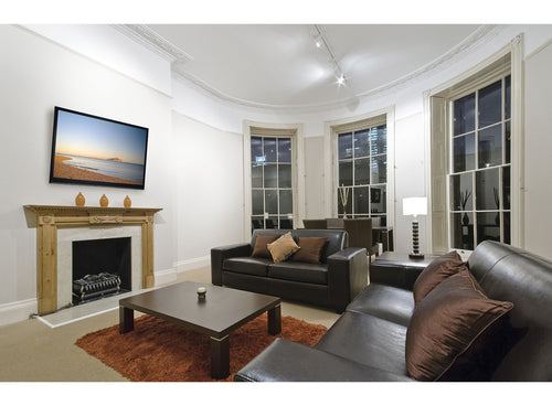 Peerless PT660 TV mount/stand