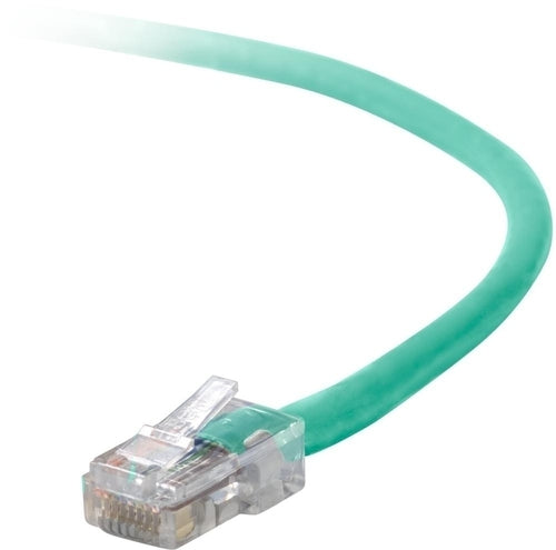 Belkin Cat5e Patch Cable, 25ft, 1 x RJ-45, 1 x RJ-45, Green networking cable