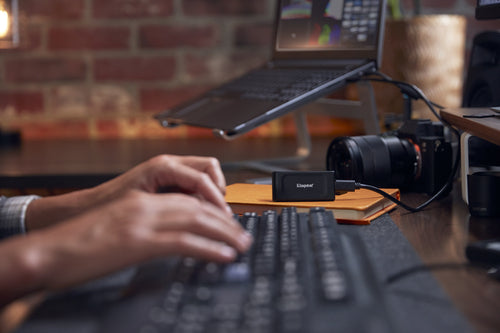 Kingston Technology XS1000