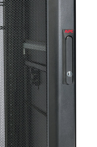APC AR3100 rack cabinet