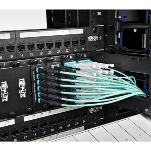 InfiniBand Glasfaserkabel 10M Aqua 12 Fasern 40GbE MTP/MPO