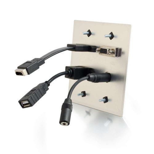 C2G 39703 socket-outlet