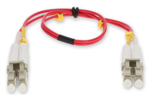 AddOn Networks ADD-LC-LC-1M5OM4P-RD-TAA InfiniBand/fibre optic cable