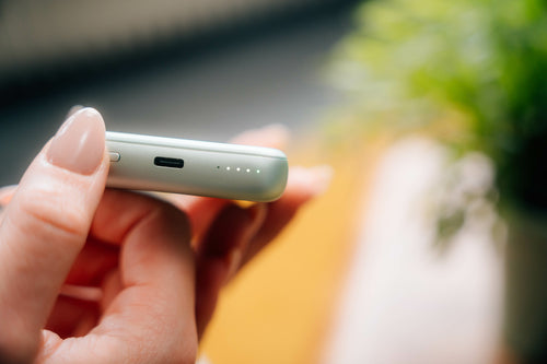 Verbatim Charge 'n' Go Magnetische kabellose Powerbank 10000mAh – Grün, Quick Charge 3.0
