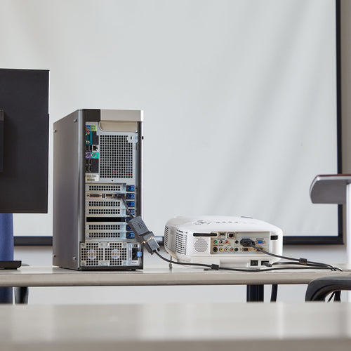 StarTech.com DP2VGA video cable adapter