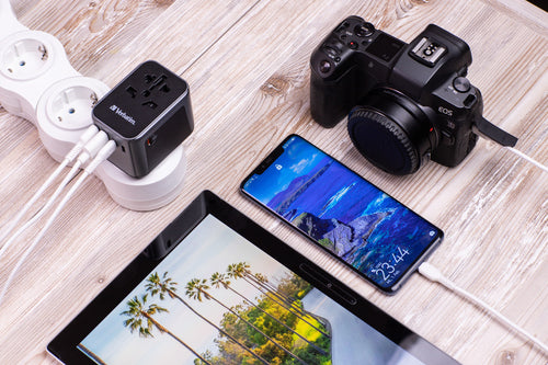 Verbatim 49545 power plug adapter