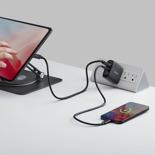 StarTech.com 114NB-WALL-CHARGER mobile device charger