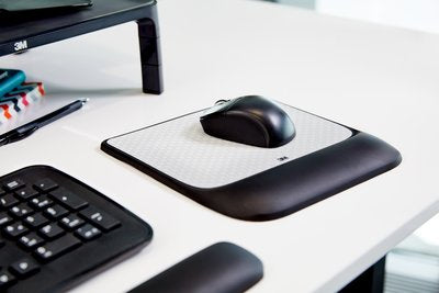 3M Precise Gel Wrist Rest - Ergonomic Black and White Support