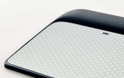 3M Precise Gel Wrist Rest - Ergonomic Black and White Support