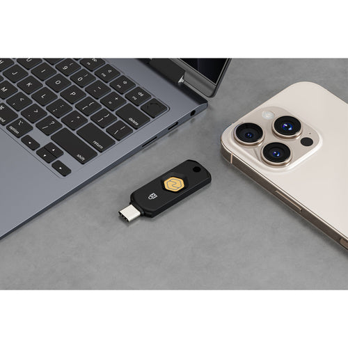 Kensington VERIMARK NFC+ SECURITY KEY - USB-C fingerprint reader