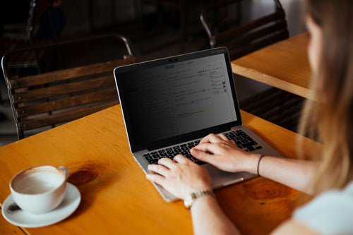 Targus ASM154MBP6GL laptop accessory