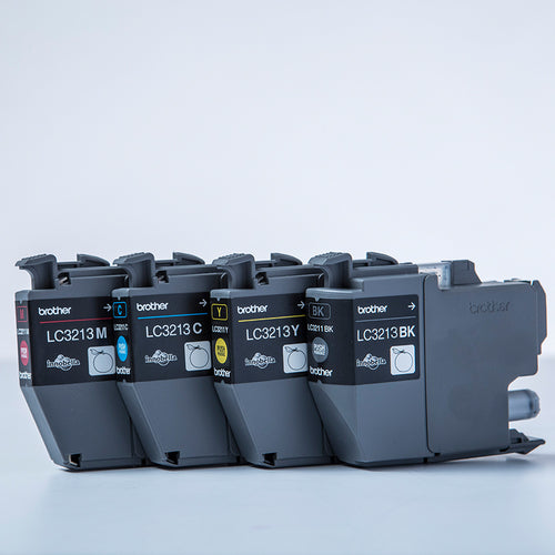 Brother LC3213VAL ink cartridge
