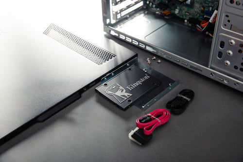 SSD Kingston KC600 1TB SATA3 550MB/s 2.5 Inch High-Speed Storage