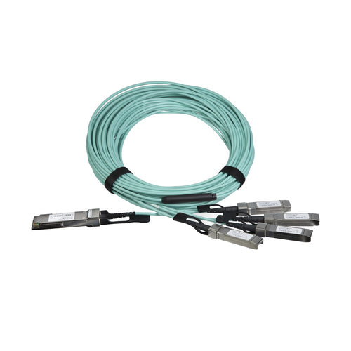 StarTech.com QSFP4X10AO15 Aktives Optisches 40G-Glasfaserkabel – 15m für Cisco C9300 & C3850
