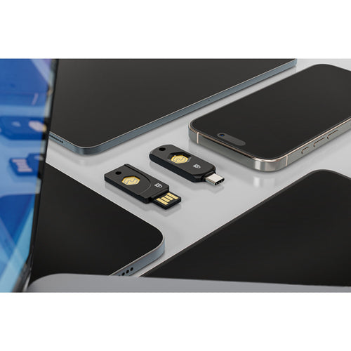 Kensington VERIMARK NFC+ SECURITY KEY - USB-A fingerprint reader