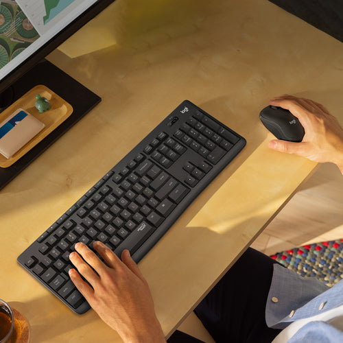 Logitech 920-009796 keyboard