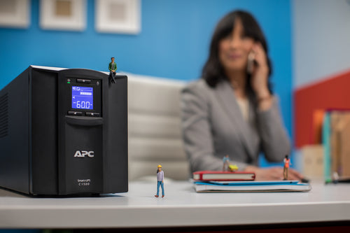 APC SMC1500IC uninterruptible power supply (UPS)