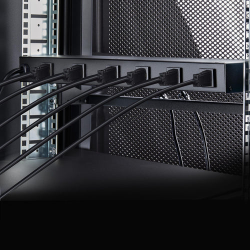 StarTech.com 8NM8-RACK-MOUNT-PDU power distribution unit (PDU)