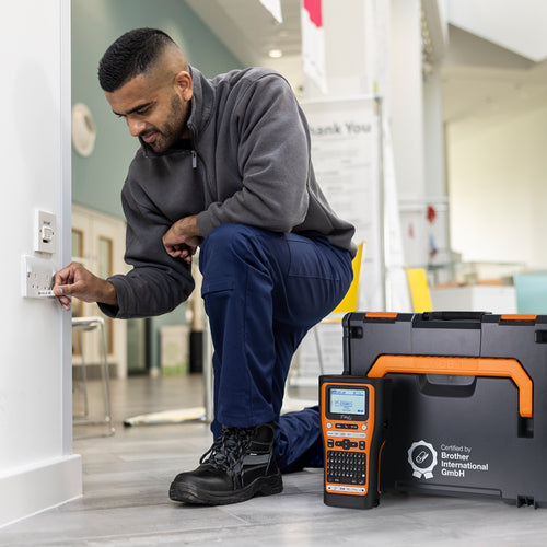 Brother ZPTOUCHLBOXXKOMPL equipment case