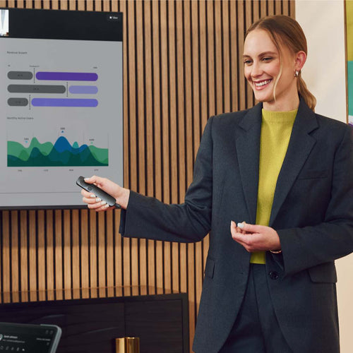 Logitech Spotlight 2 wireless presenter