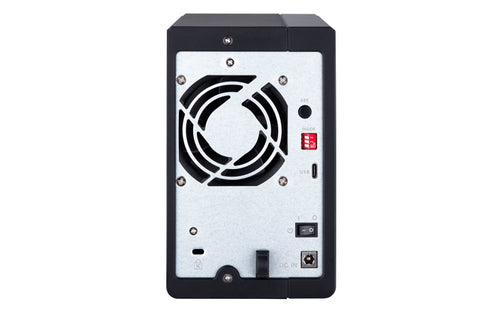 QNAP TR-002 storage drive enclosure