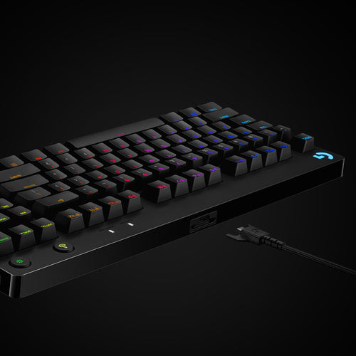 Logitech G 920-009389 keyboard