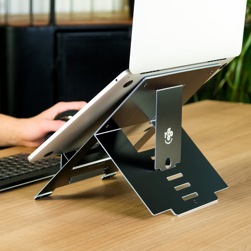 R-Go Tools RGORISTBL Verstellbarer Laptop-Ständer – Ergonomischer Hylite-Aluminium-Riser in Schwarz