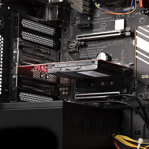 StarTech.com PEX4SFF8639U3 U.3 to PCIe Adapter Card - PCIe 4.0 x4 for 2.5" NVMe SSDs