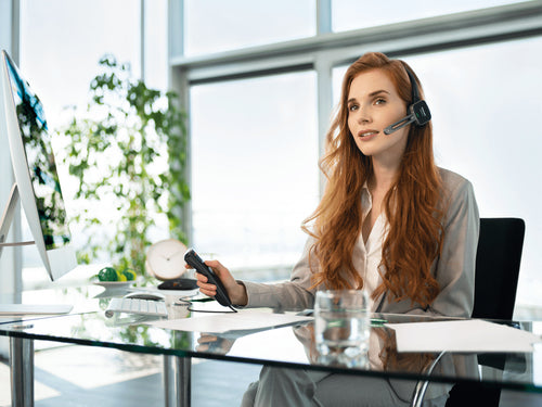 Philips SpeechOne Kabelloses Diktier-Headset, 12 Std. Akkulaufzeit, 70 dB Klarer Klang