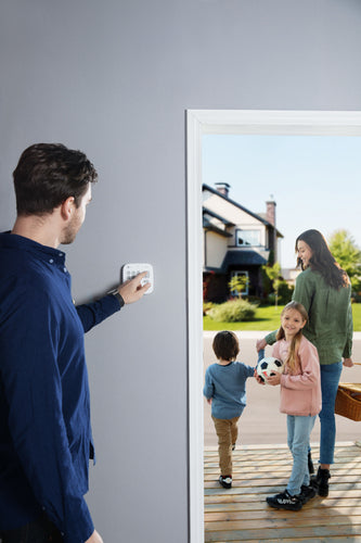 Eufy T8990321 smart home security kit