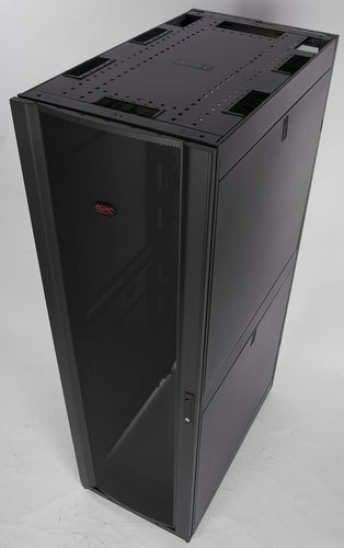 APC AR3100 rack cabinet