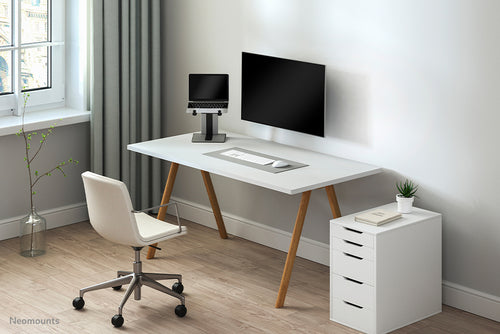 Neomounts NSLS200 laptop stand