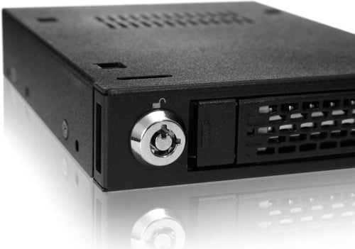 2,5 Zoll Icy Dock MB991IK-B Laufwerksschacht-Panel Speicherfach SECC 6 Gbit/s