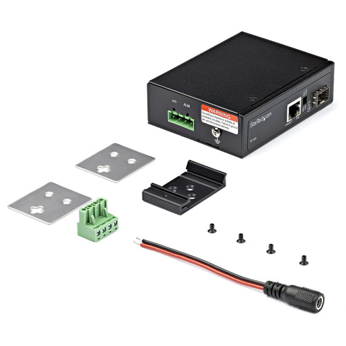 PoE+ Network Media Converter 60W StarTech.com SFP to RJ45 Gigabit Ethernet IP-30