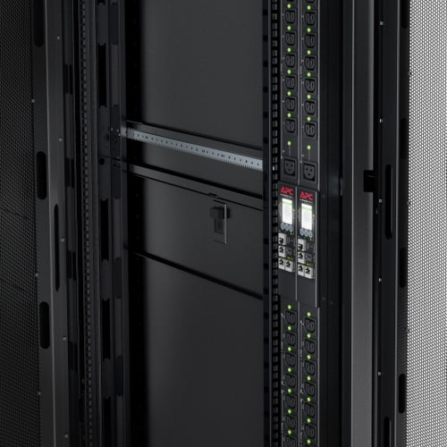 Power Distribution Unit APC Rack PDU 9000 5.7kW 21x C13/C15 3x C19/C21 Vertical