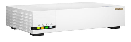 QNAP QHora-322 wired router