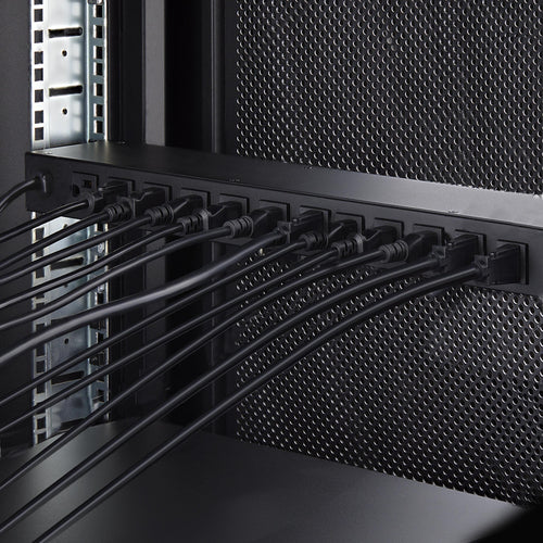 StarTech.com 16NM8-RACK-MOUNT-PDU power distribution unit (PDU)