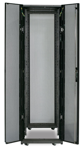 APC AR3100 rack cabinet