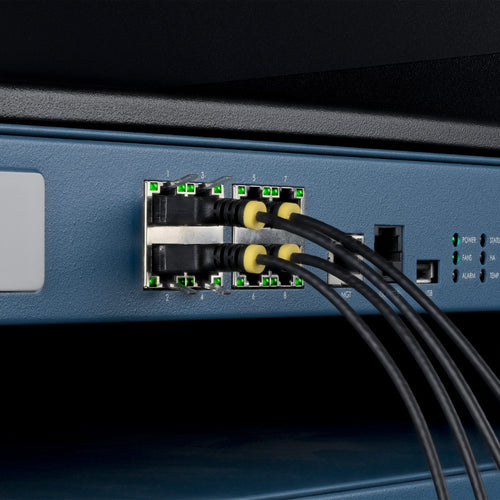 StarTech.com N6APATUTP34BKS30CM networking cable