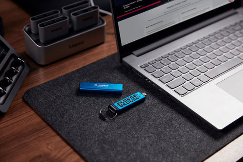 256GB Kingston IronKey Keypad 200 USB-C Flash-Laufwerk FIPS 140-3
