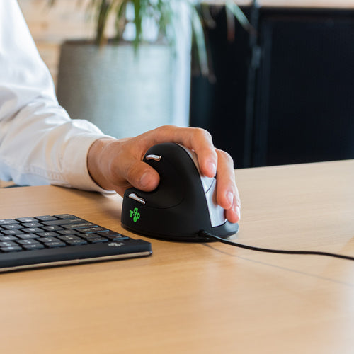 Ergonomische, kabelgebundene linkshändige vertikale Maus 3500 DPI USB Typ-A
