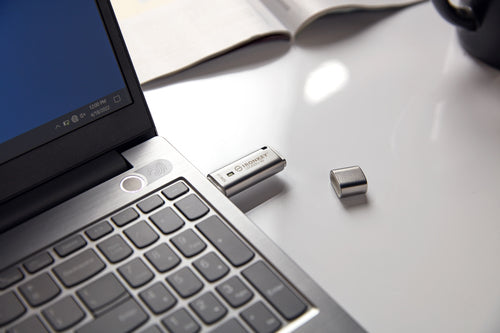 USB Flash Drive Kingston IronKey Locker+ 50 128GB 256-Bit Encryption 145MB/s USB 3.2 Gen 1