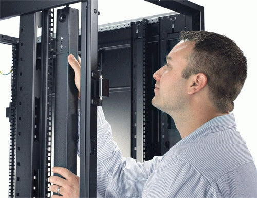 APC Basic Rack 1.92kVA power distribution unit (PDU)